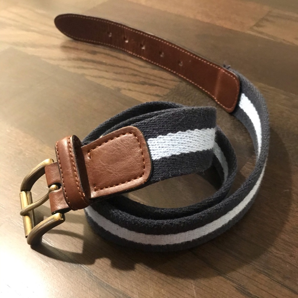 Men’s Cloth Belt, Size 33.  Blue and Light Blue
